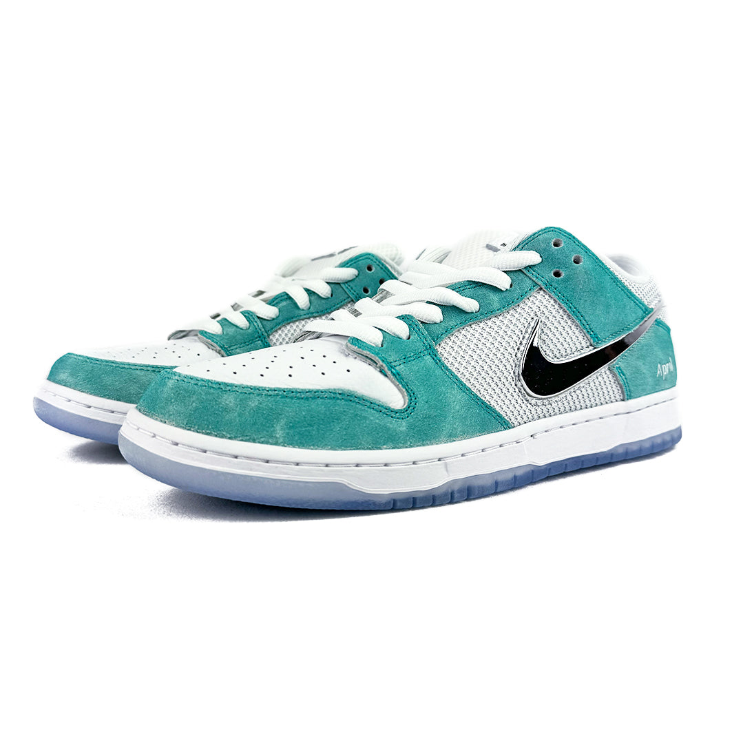 Nike Dunk Low SB April